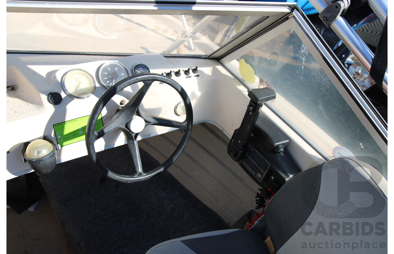 5m Fiberglass Runabout Boat with 90Hp Mariner Motor and Trailer