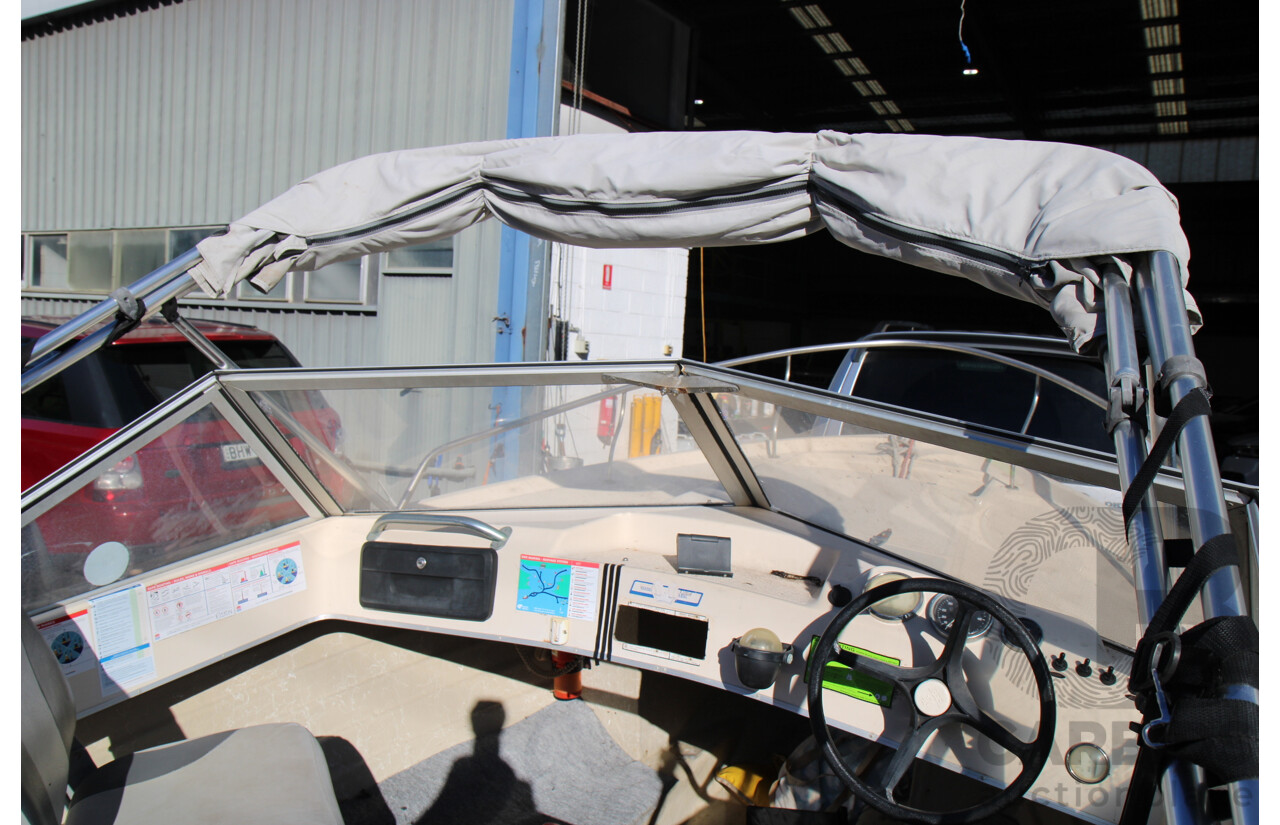 5m Fiberglass Runabout Boat with 90Hp Mariner Motor and Trailer