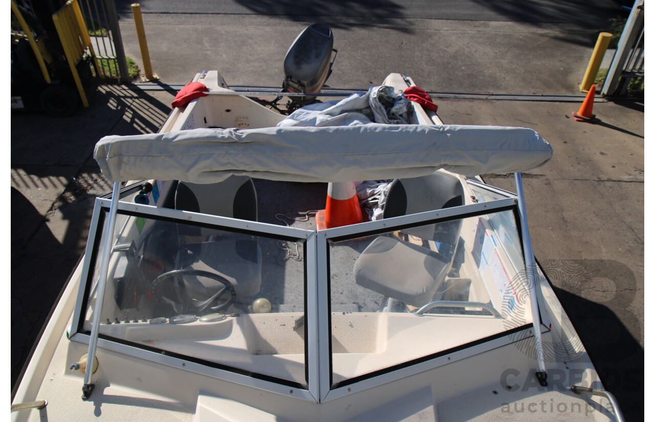 5m Fiberglass Runabout Boat with 90Hp Mariner Motor and Trailer