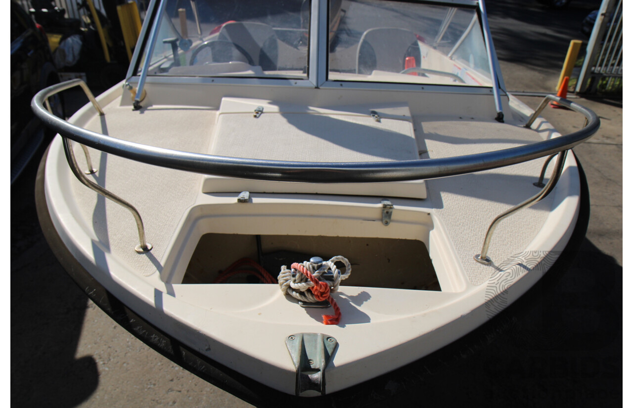 5m Fiberglass Runabout Boat with 90Hp Mariner Motor and Trailer