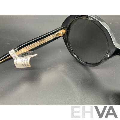 Sunglasses Black Round Branded Gucci