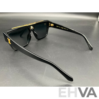 EVIDENCE Sunglasses Branded LOUIS VUITTON