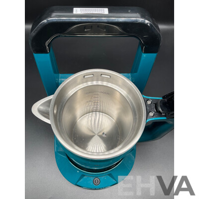 MAKITA 18VX2 800ML KETTLE (DKT360Z) - Skin Only