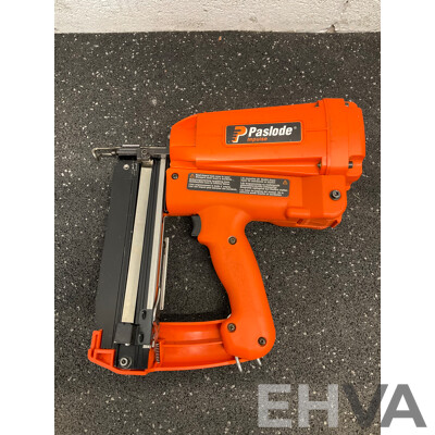 PASLODE Impulse Angled Finish Nailer (IM250A), Battery Charger, Spare Batteries and Accessories