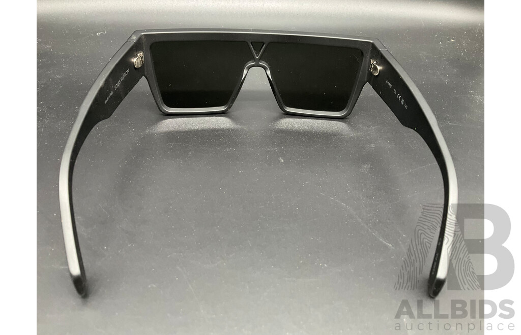 Sunglasses Black Monogram Branded Louis Vuitton