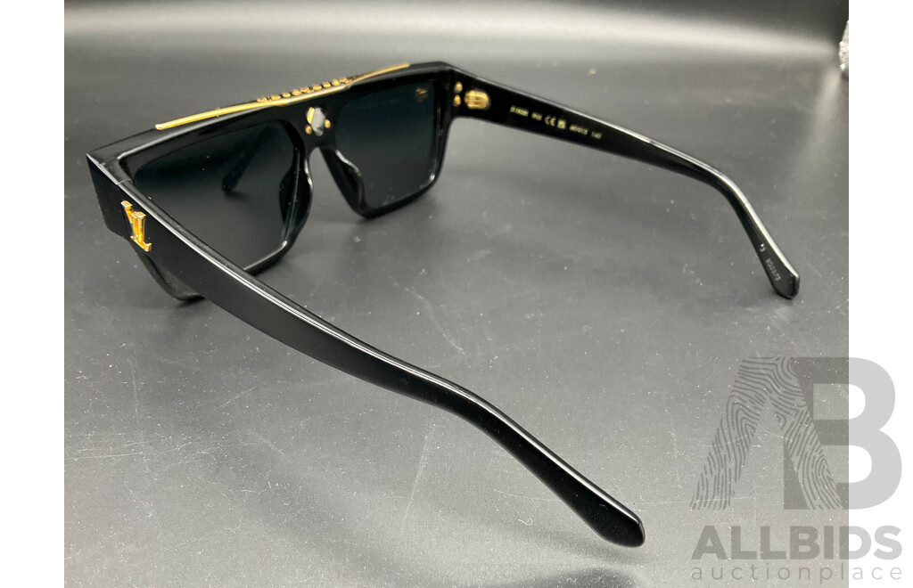 EVIDENCE Sunglasses Branded LOUIS VUITTON
