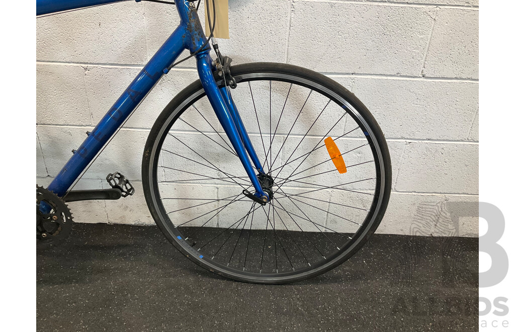 Pedal Persuit Road Bike