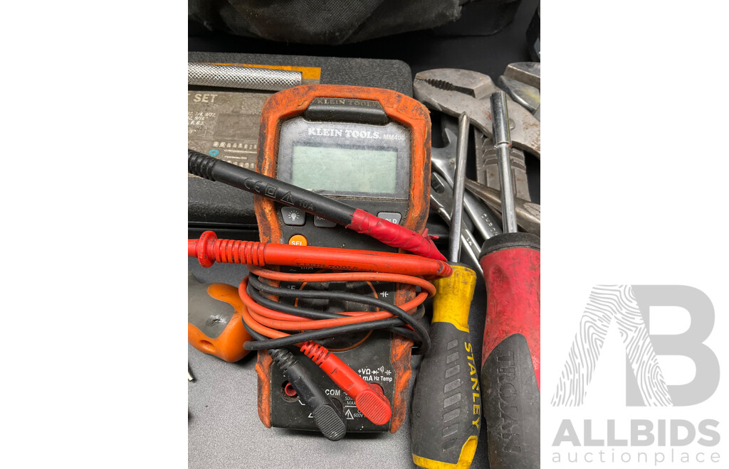 RYOBI Tool Bags with Tools and Hammer Drill with Battery