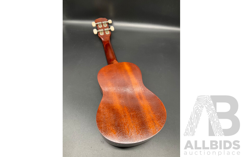 KALANI Ukulele with Carry Case