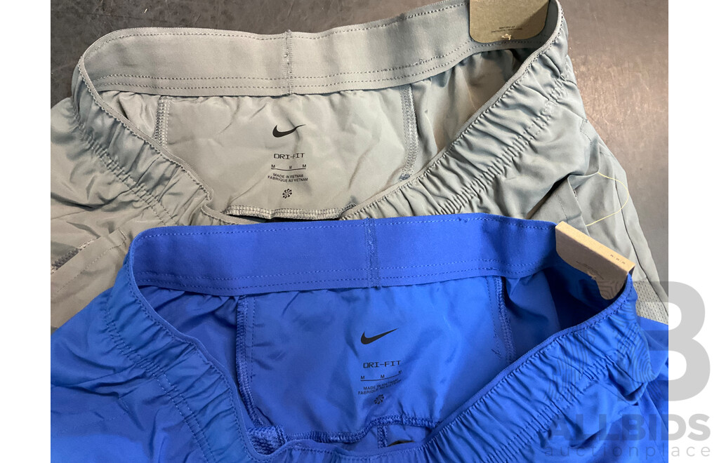 Assorted Men's NIKE and Under Armour Running Clothing Size M - Lot of 6