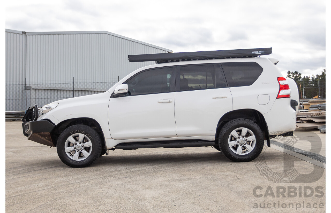 10/2013 Toyota Landcruiser Prado Altitude (4x4) KDJ150R 11 UPGRADE 4d Wagon White 3.0L - 7 Seats