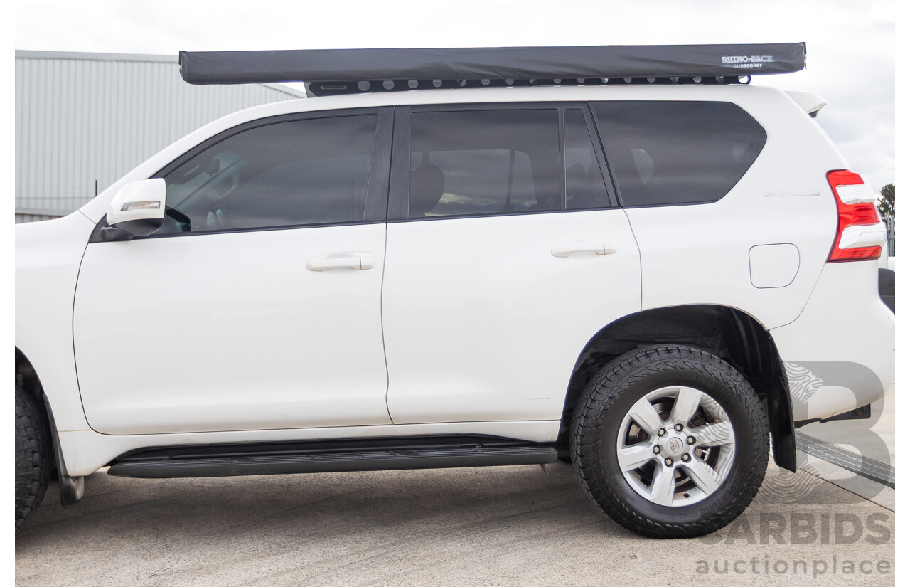 10/2013 Toyota Landcruiser Prado Altitude (4x4) KDJ150R 11 UPGRADE 4d Wagon White 3.0L - 7 Seats