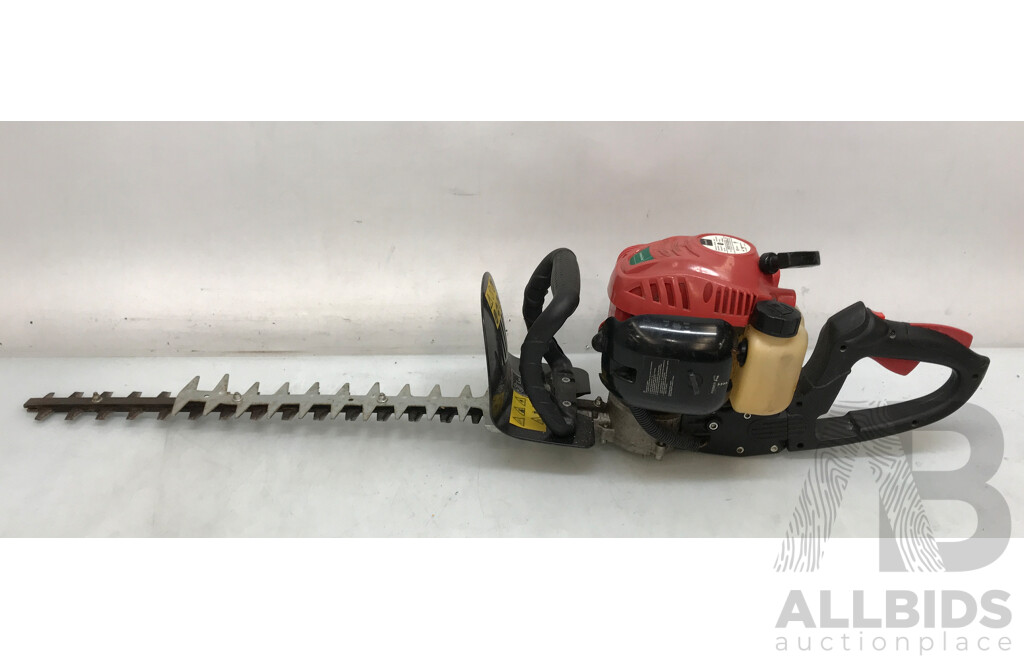 Gardenline 2 Stroke Engine Hedgecutter