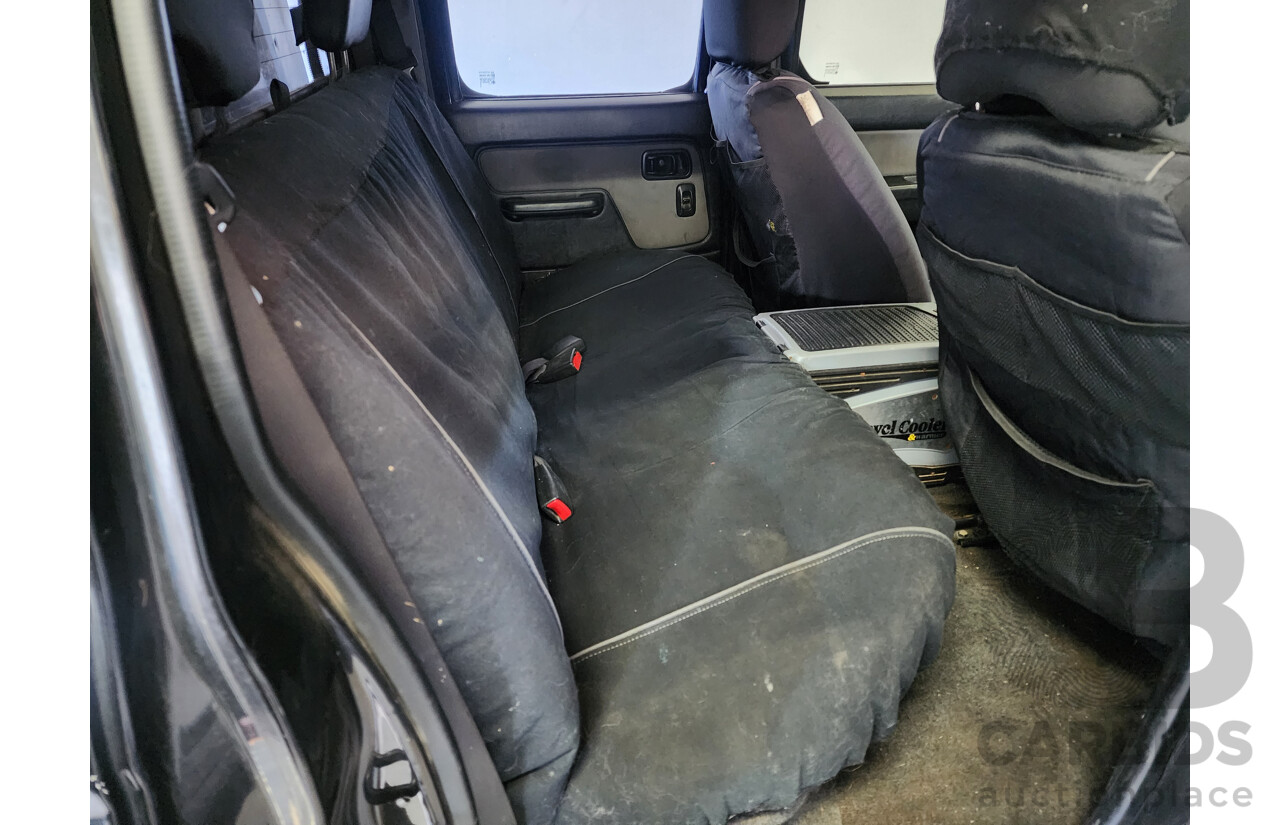 11/2009 Nissan Navara ST-R (4x4) D22 MY08 Dual Cab P/Up Black 2.5L