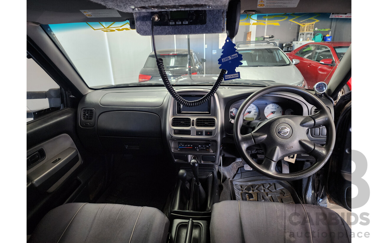 11/2009 Nissan Navara ST-R (4x4) D22 MY08 Dual Cab P/Up Black 2.5L