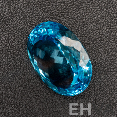 Swiss Blue Topaz, Rare High End 126.0ct Large Oval Cut Natural Gemstone, with Valuation Certificate