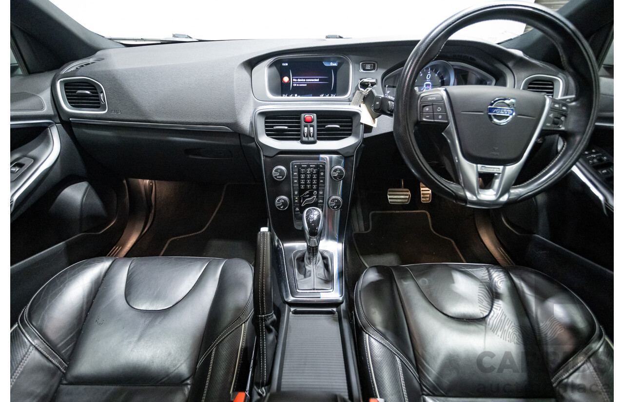 5/2015 Volvo V40 T5 R-Design M MY15 5d Hatchback White Turbo 2.0L