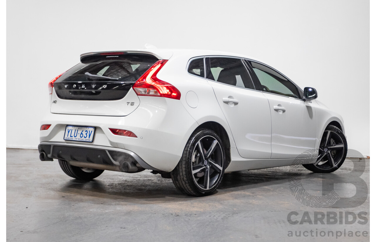 5/2015 Volvo V40 T5 R-Design M MY15 5d Hatchback White Turbo 2.0L