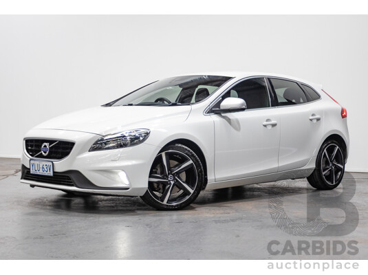 5/2015 Volvo V40 T5 R-Design M MY15 5d Hatchback White Turbo 2.0L