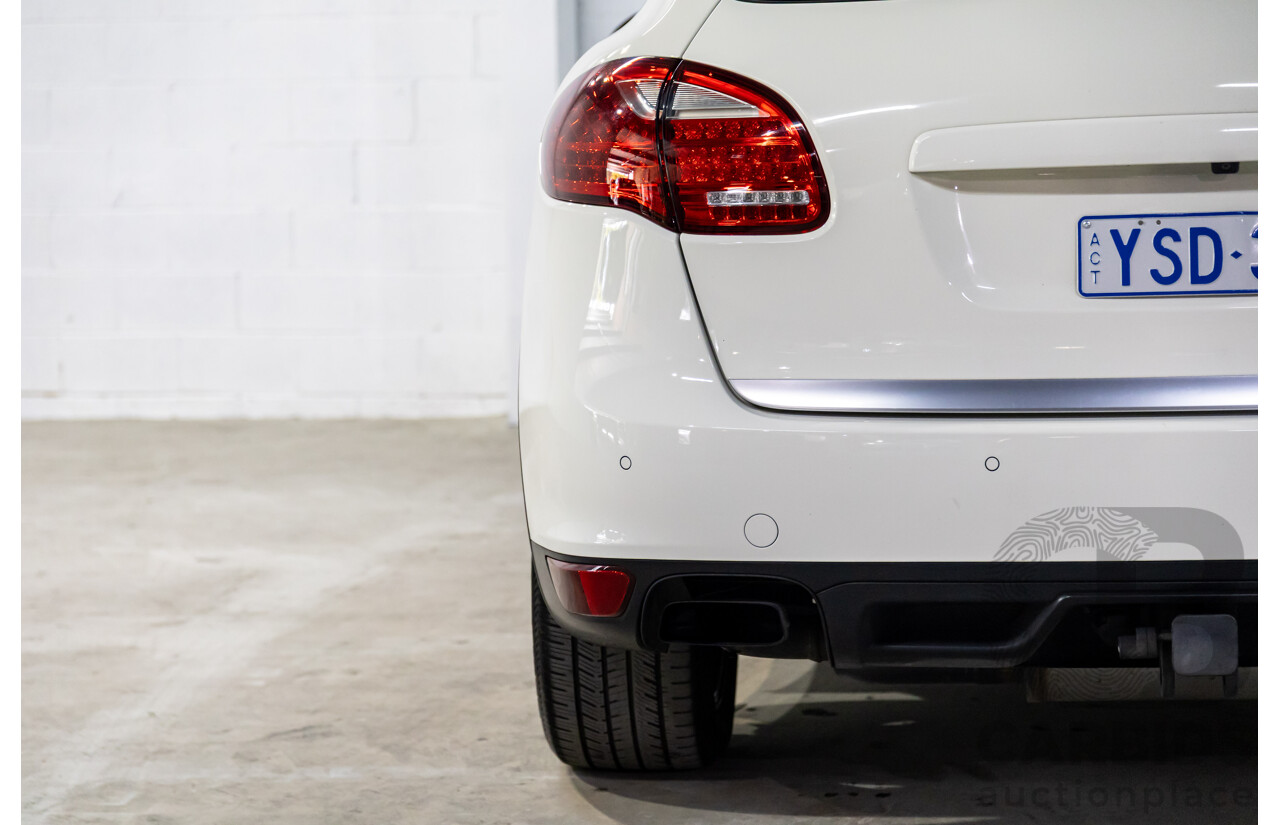 7/2010 Porsche Cayenne S Series 2 4d Wagon Sand White V8 4.8L