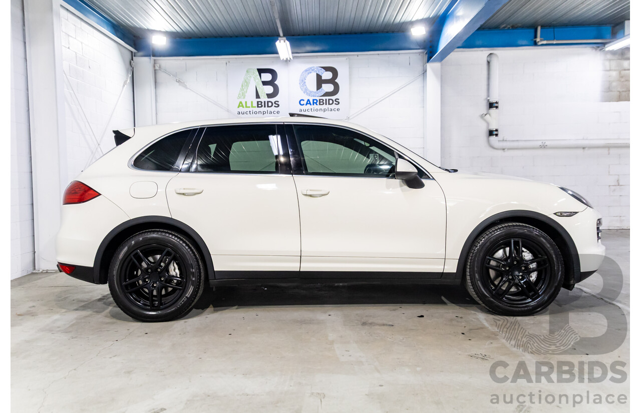 7/2010 Porsche Cayenne S Series 2 4d Wagon Sand White V8 4.8L