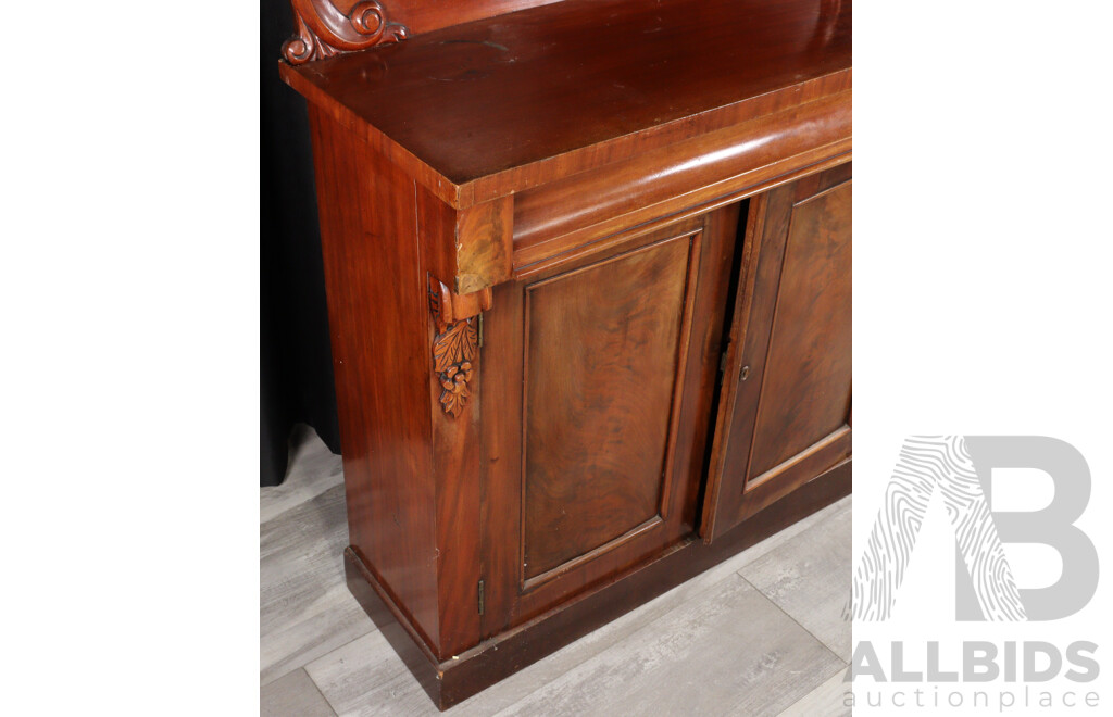 Victorian Mahogany Chiffonier