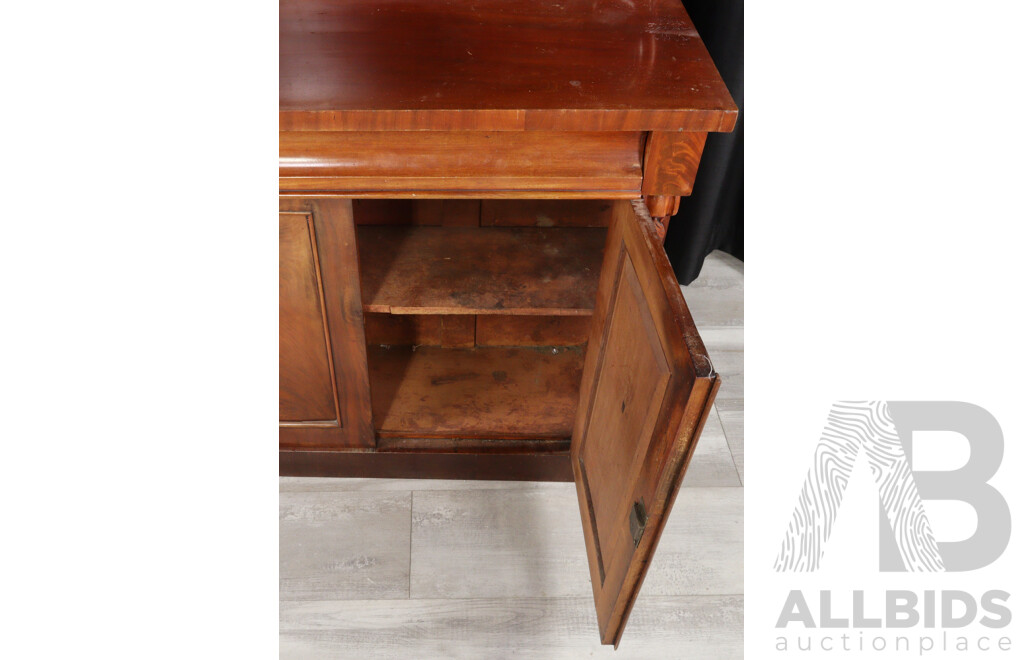 Victorian Mahogany Chiffonier