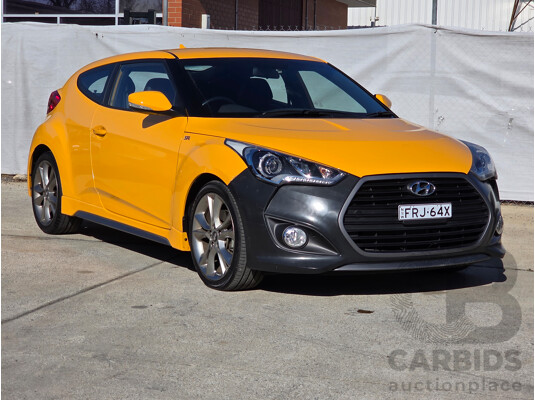 8/2015 Hyundai Veloster SR Turbo FS4 SERIES 2 3d Coupe Yellow Turbo 1.6L