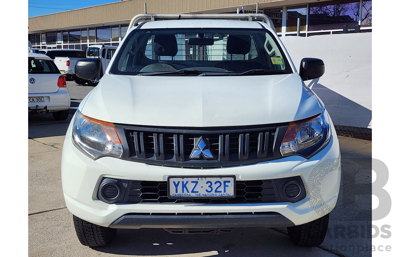 5/2016 Mitsubishi Triton GLX MQ MY16 C/Chas White 2.4L