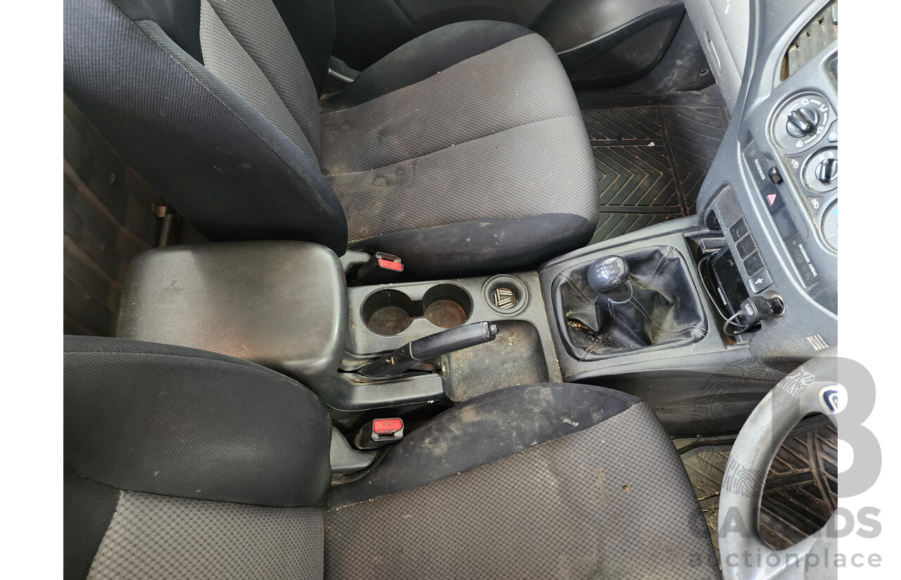 5/2016 Mitsubishi Triton GLX MQ MY16 C/Chas White 2.4L
