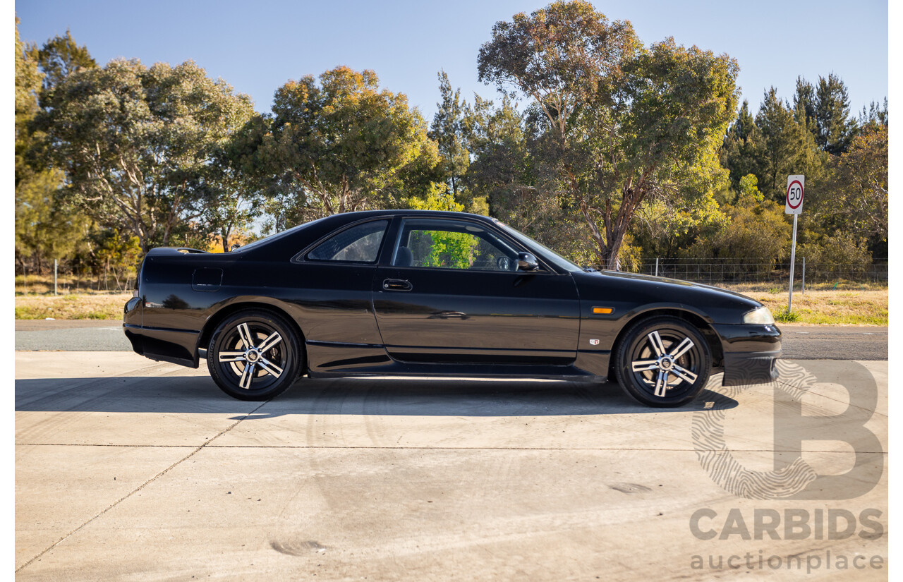 1993 - COMP 10/2002 Nissan Skyline R33 GTS25T ECR33 Series 1 2d Coupe KH3 Super Black Turbo 2.5L -  Import