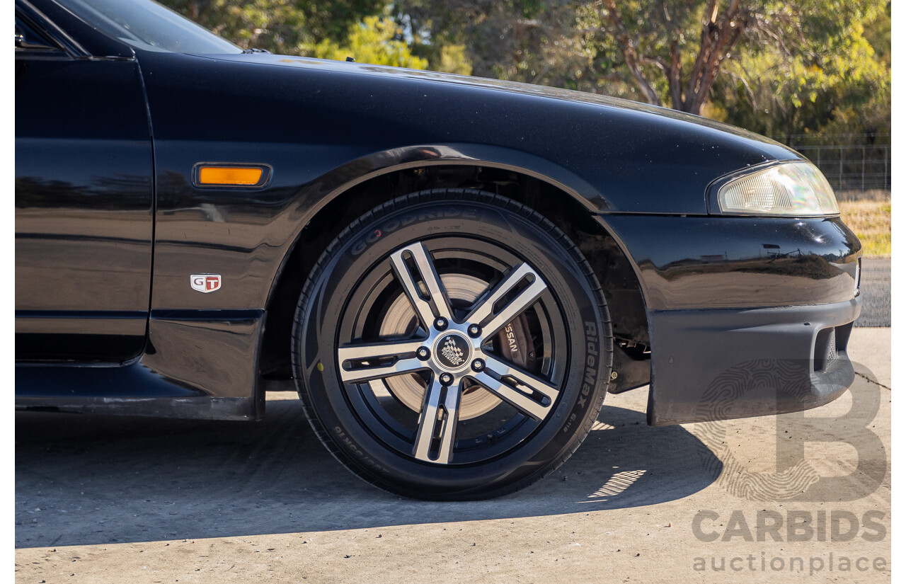 1993 - COMP 10/2002 Nissan Skyline R33 GTS25T ECR33 Series 1 2d Coupe KH3 Super Black Turbo 2.5L -  Import