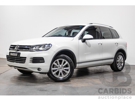06/2014 Volkswagen Touareg 150 TDI (AWD) 7P MY14 4D Wagon White Turbo Diesel 3.0L