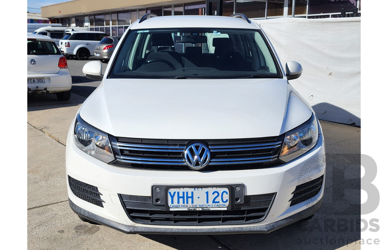 11/2011 Volkswagen Tiguan 103 TDI 5NC MY11 4d Wagon White 2.0L