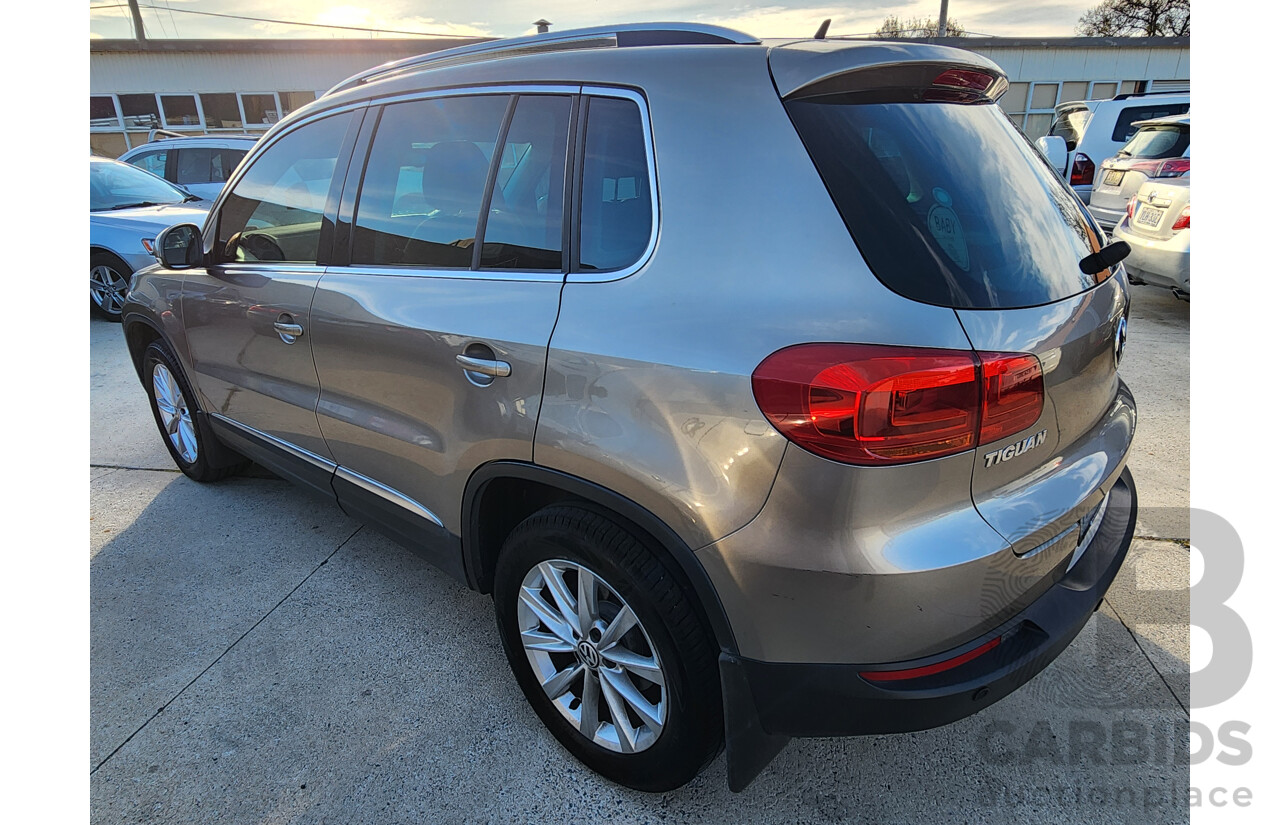 /2015 Volkswagen Tiguan 132 TSI (4x4) 5NC MY15 4d Wagon Beige 2.0L