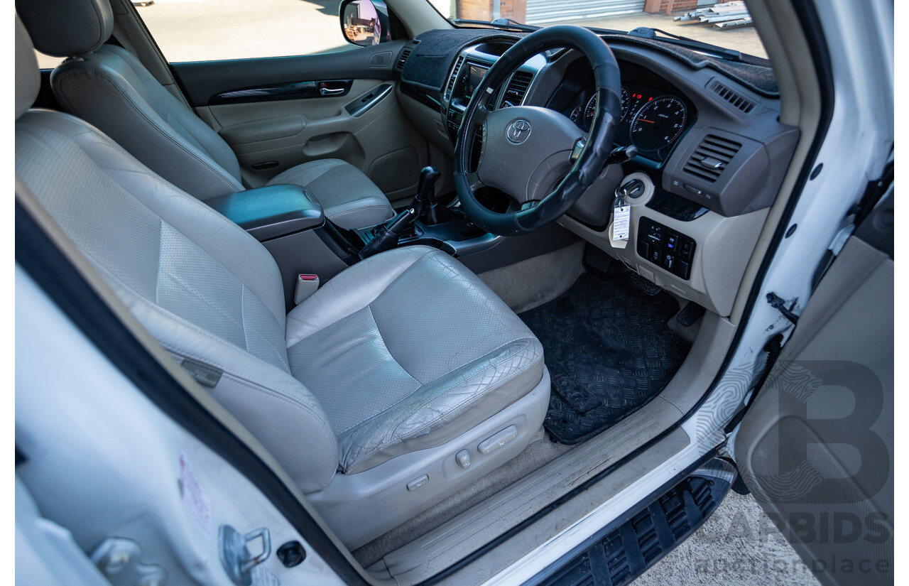9/2007 Toyota Landcruiser Prado VX (4x4) KDJ120R MY07 4d Wagon White Pearl Turbo Diesel 3.0L - 7 Seats