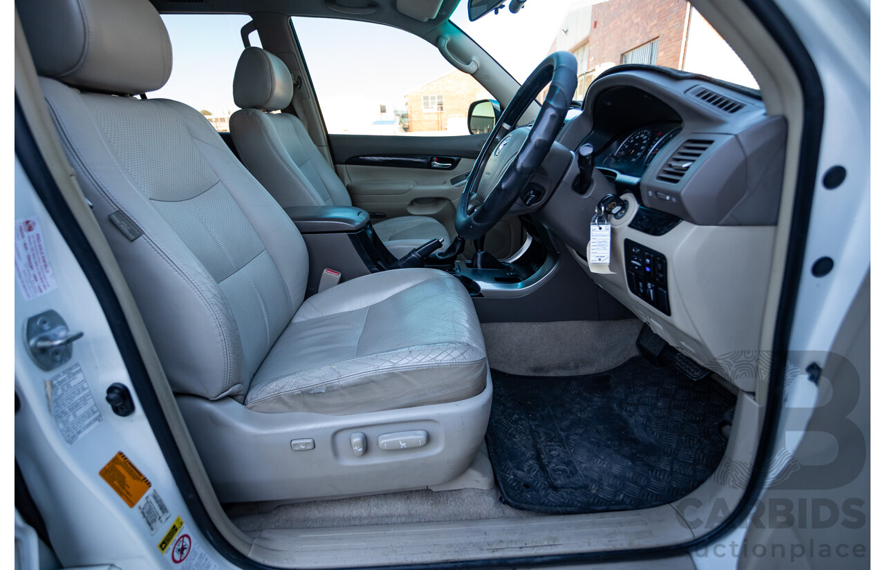 9/2007 Toyota Landcruiser Prado VX (4x4) KDJ120R MY07 4d Wagon White Pearl Turbo Diesel 3.0L - 7 Seats