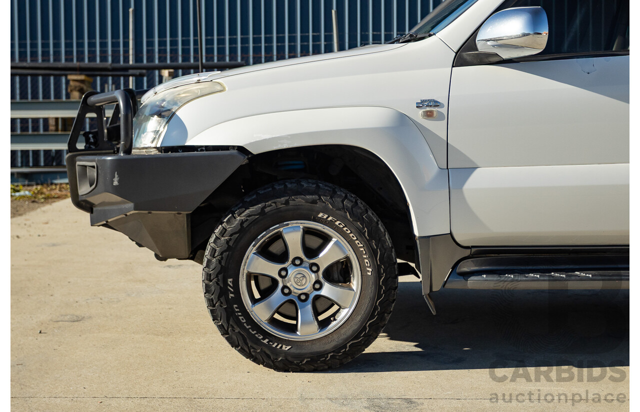 9/2007 Toyota Landcruiser Prado VX (4x4) KDJ120R MY07 4d Wagon White Pearl Turbo Diesel 3.0L - 7 Seats