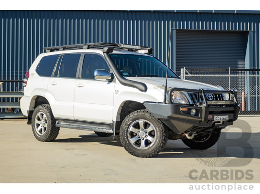 9/2007 Toyota Landcruiser Prado VX (4x4) KDJ120R MY07 4d Wagon White Pearl Turbo Diesel 3.0L - 7 Seats