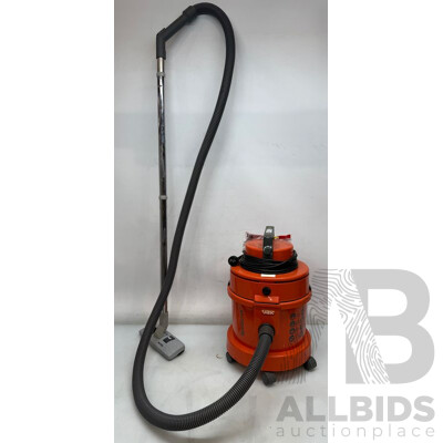 Vax VX5 Multifunction Spin Scrub Vacuum Cleaner