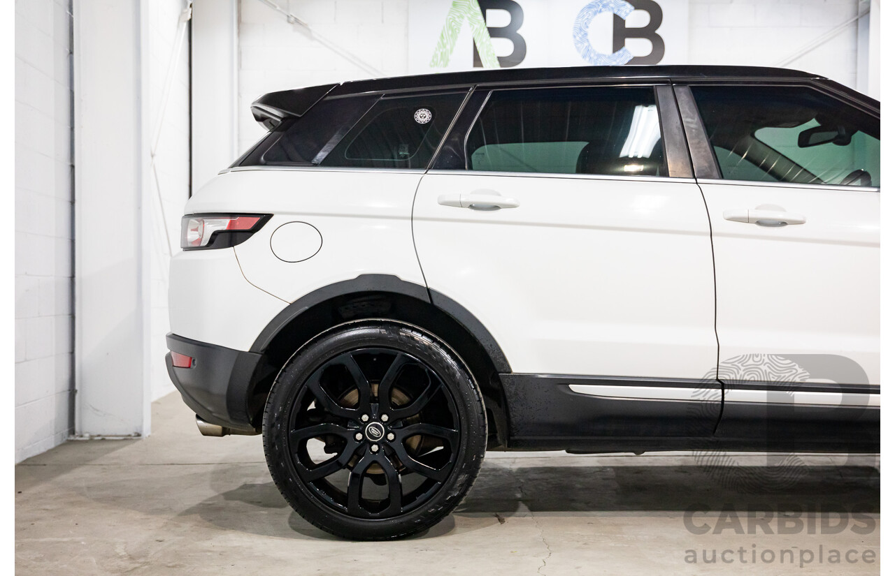 07/2013 Range Rover Evoque Si4 Prestige (AWD) MY13.5 LV 5d Wagon Fuji White/Santorini Black Turbo 2.0L