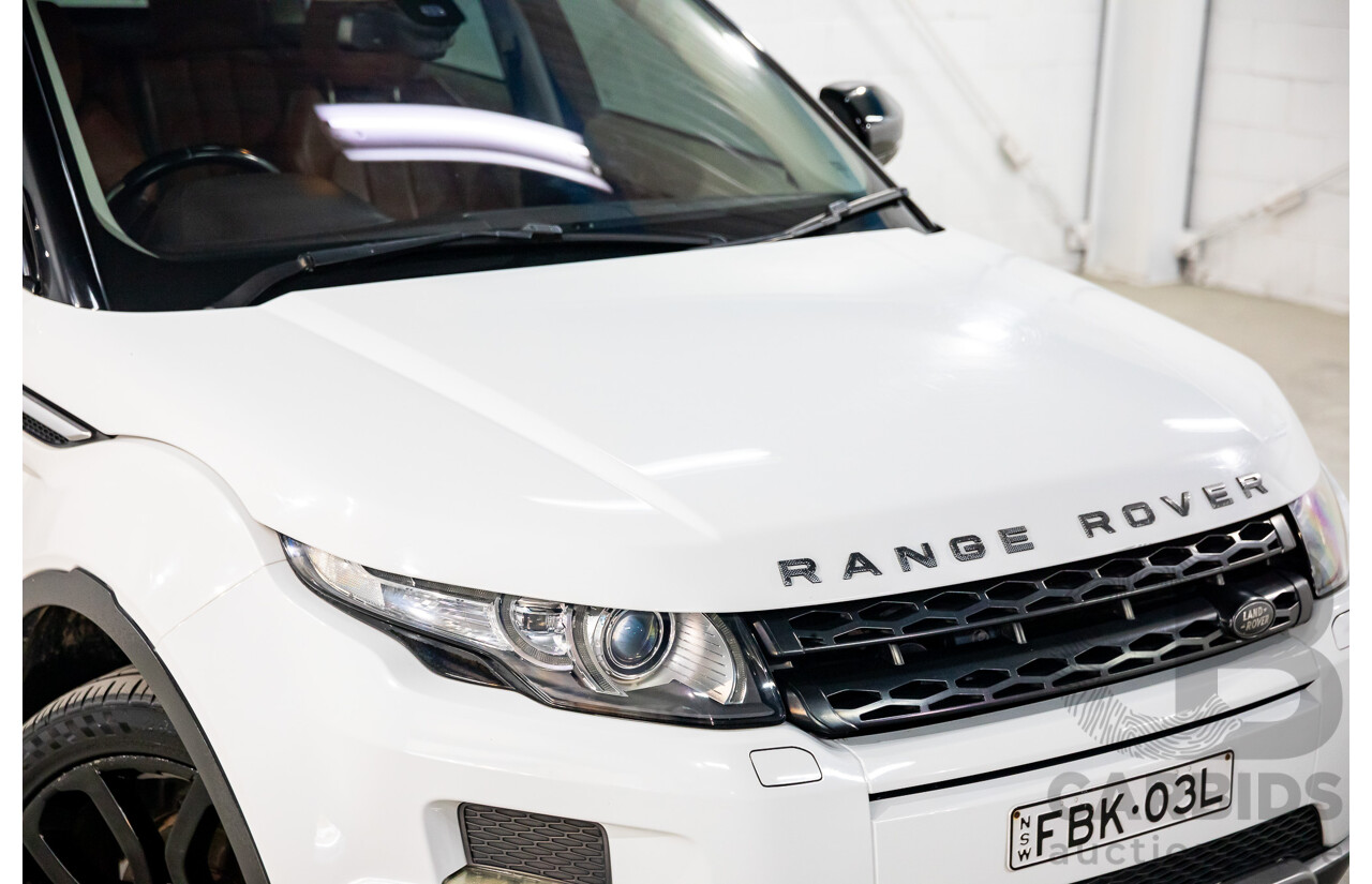 07/2013 Range Rover Evoque Si4 Prestige (AWD) MY13.5 LV 5d Wagon Fuji White/Santorini Black Turbo 2.0L