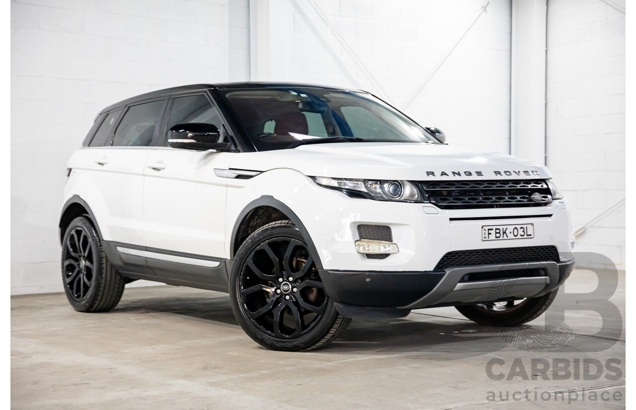 07/2013 Range Rover Evoque Si4 Prestige (AWD) MY13.5 LV 5d Wagon Fuji White/Santorini Black Turbo 2.0L