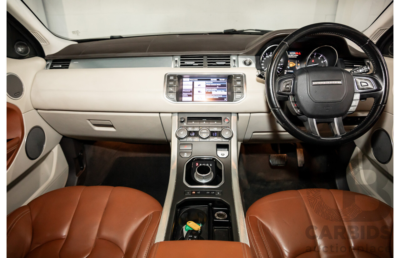 07/2013 Range Rover Evoque Si4 Prestige (AWD) MY13.5 LV 5d Wagon Fuji White/Santorini Black Turbo 2.0L