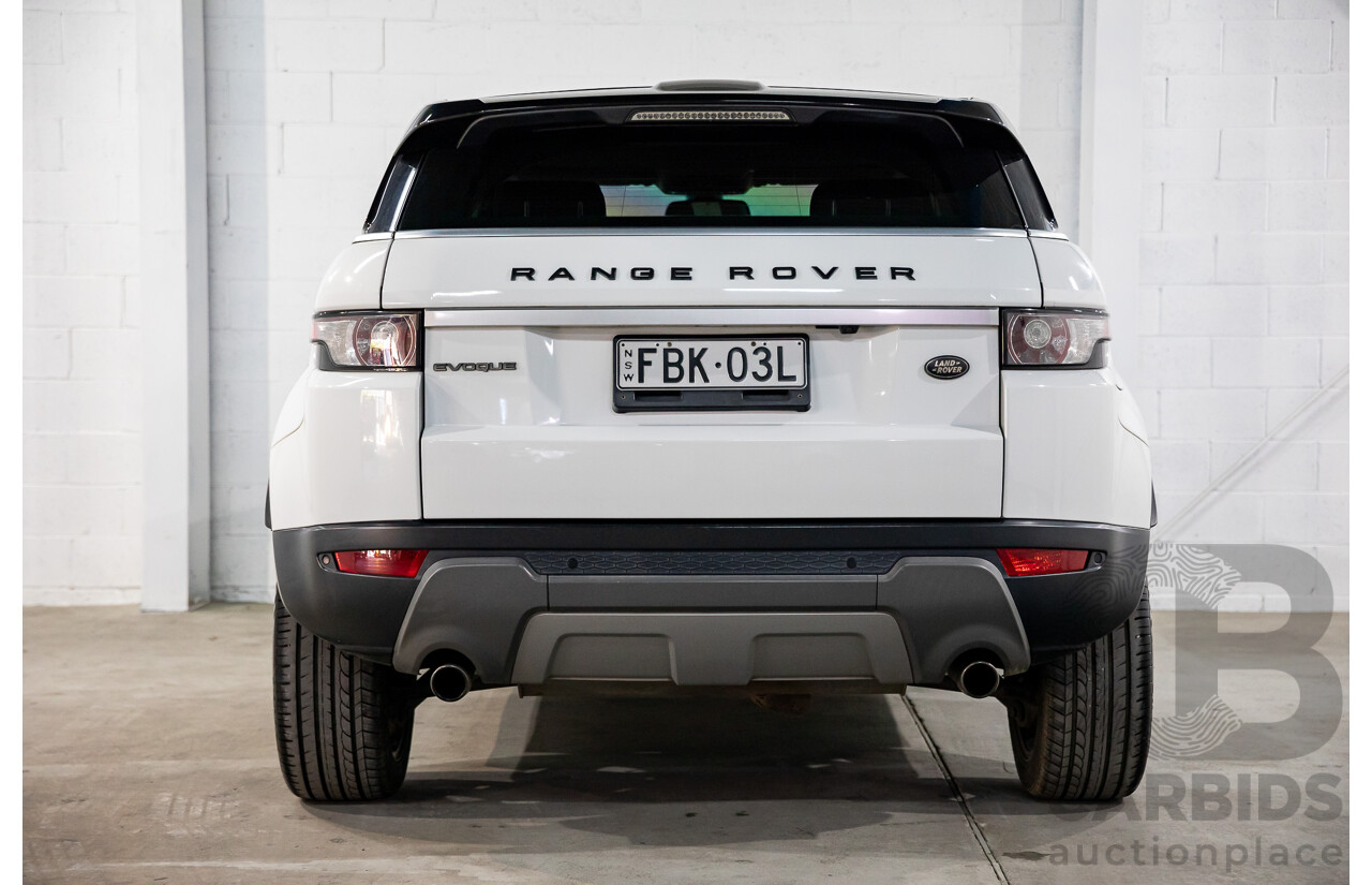07/2013 Range Rover Evoque Si4 Prestige (AWD) MY13.5 LV 5d Wagon Fuji White/Santorini Black Turbo 2.0L