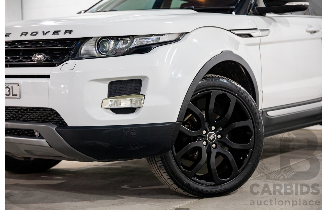 07/2013 Range Rover Evoque Si4 Prestige (AWD) MY13.5 LV 5d Wagon Fuji White/Santorini Black Turbo 2.0L
