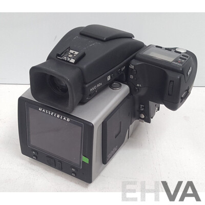 Hasselblad H5D-200c Multi-Shot Medium Format DSLR Camera Body w/ HVD 90x Viewfinder