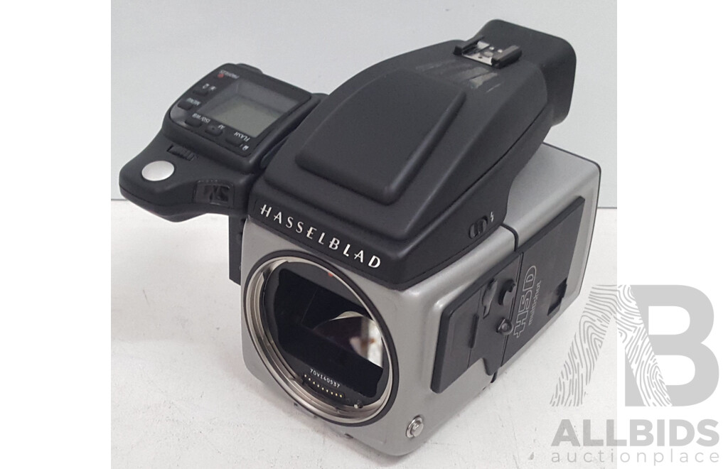 Hasselblad H5D-200c Multi-Shot Medium Format DSLR Camera Body w/ HVD 90x Viewfinder