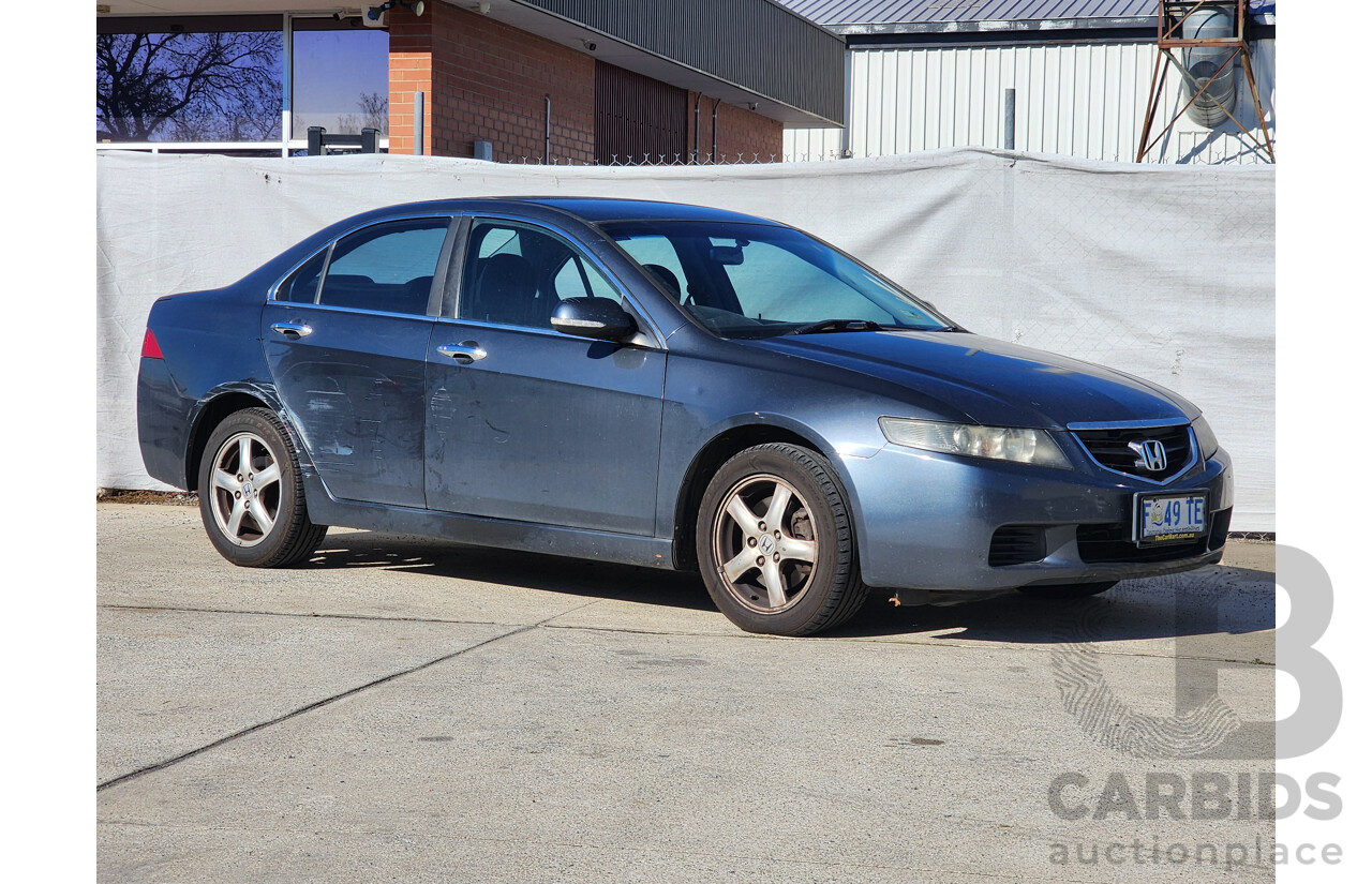8/2004 Honda Accord EURO  4d Sedan Grey 2.4L