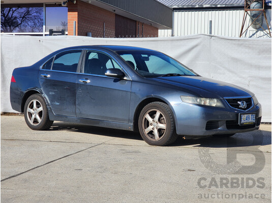 8/2004 Honda Accord EURO  4d Sedan Grey 2.4L
